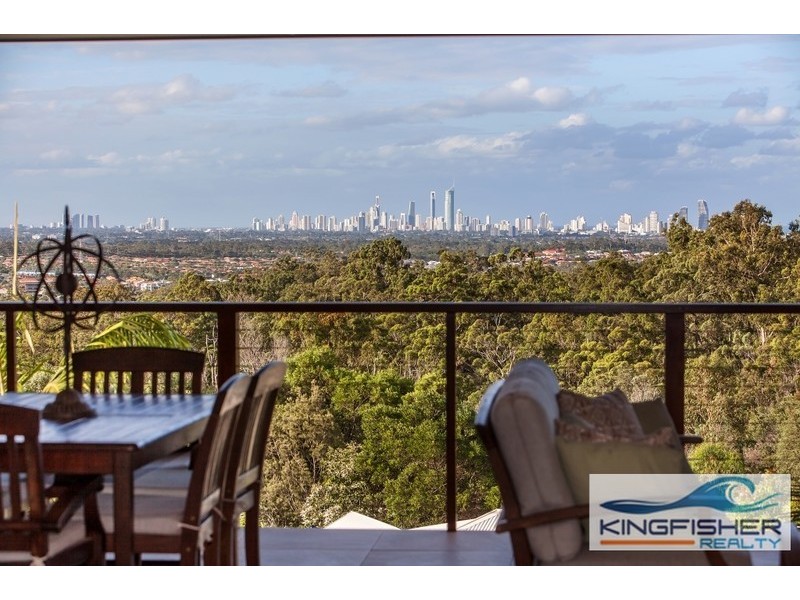 25 Southern Skies Avenue, Reedy Creek QLD 4227
