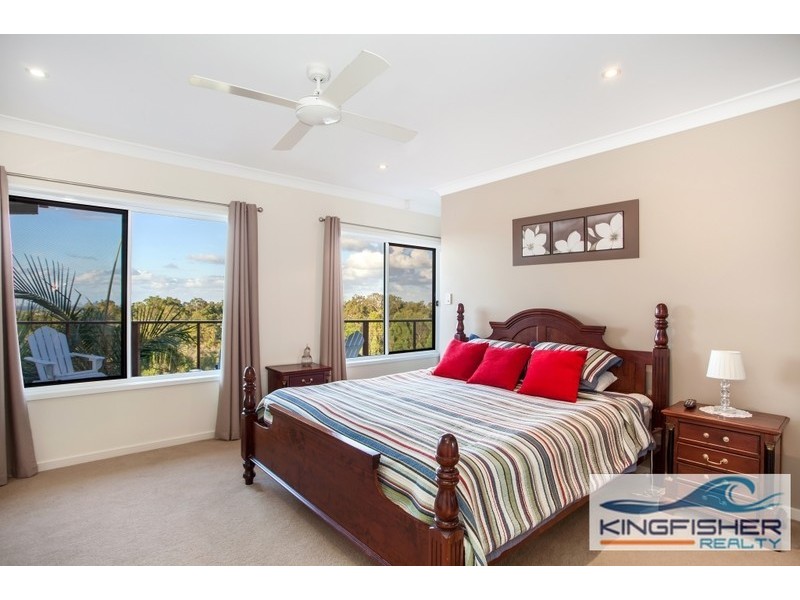 25 Southern Skies Avenue, Reedy Creek QLD 4227