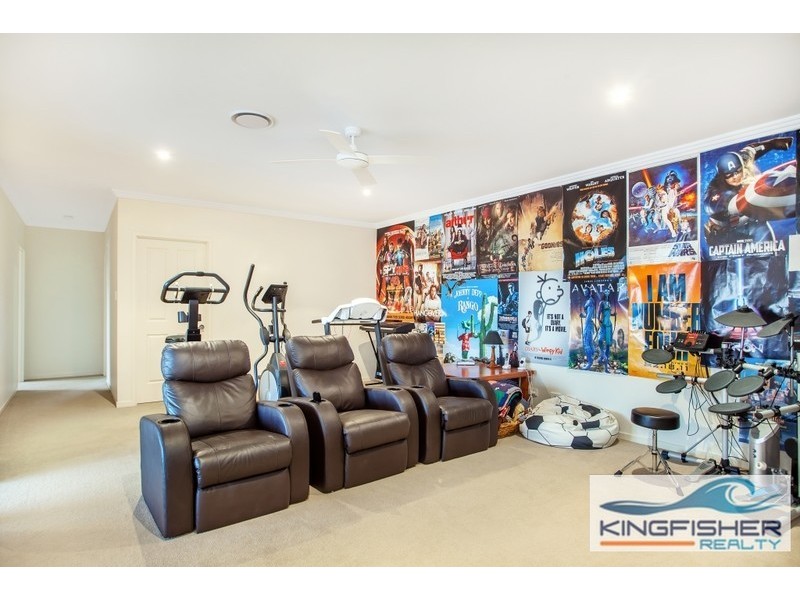 25 Southern Skies Avenue, Reedy Creek QLD 4227