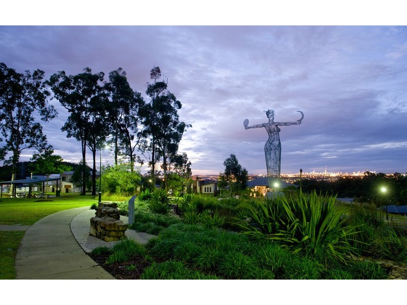 25 Southern Skies Avenue, Reedy Creek QLD 4227