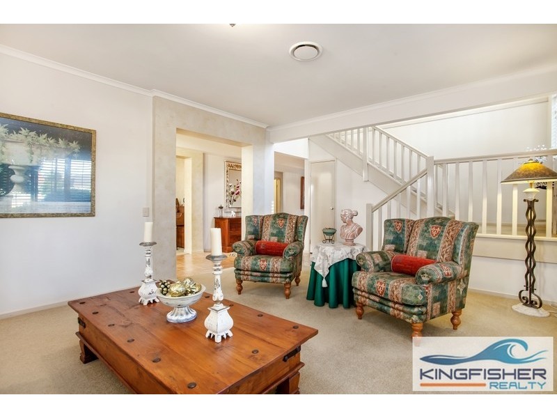 1 Seychelles Court, Burleigh Waters QLD 4220