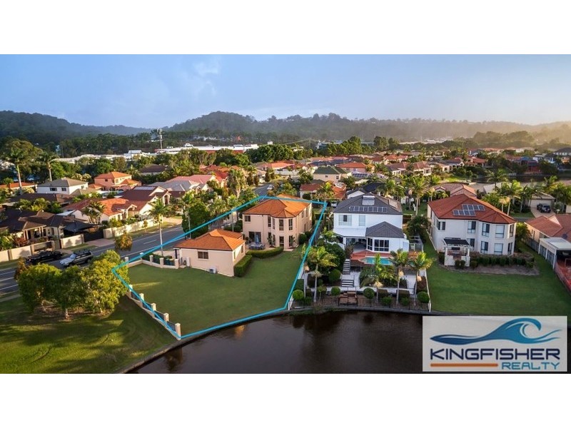 1 Seychelles Court, Burleigh Waters QLD 4220