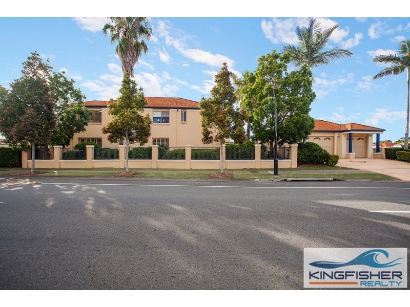 1 Seychelles Court, Burleigh Waters QLD 4220