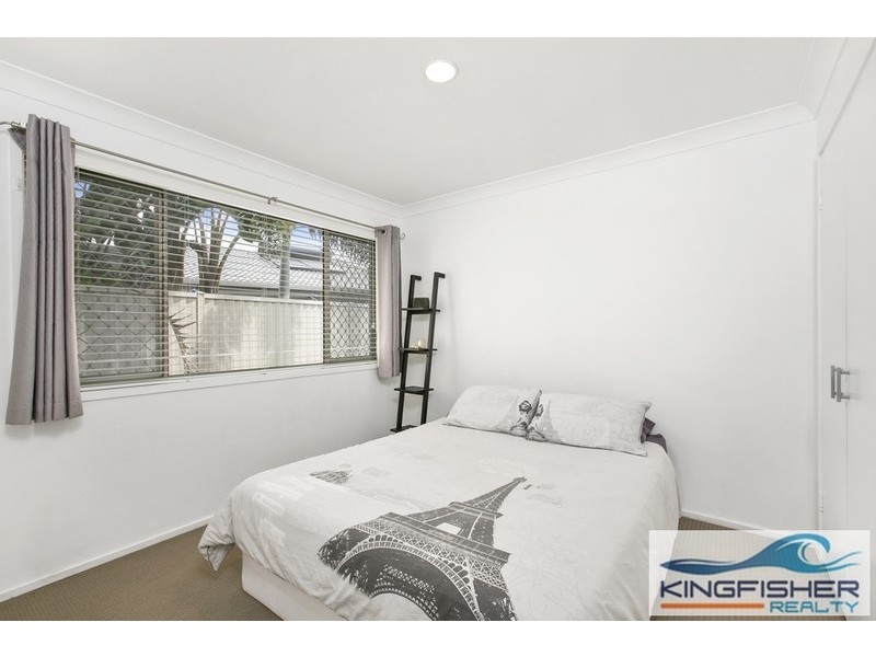 8 Cuckoo Crescent, Burleigh Waters QLD 4220