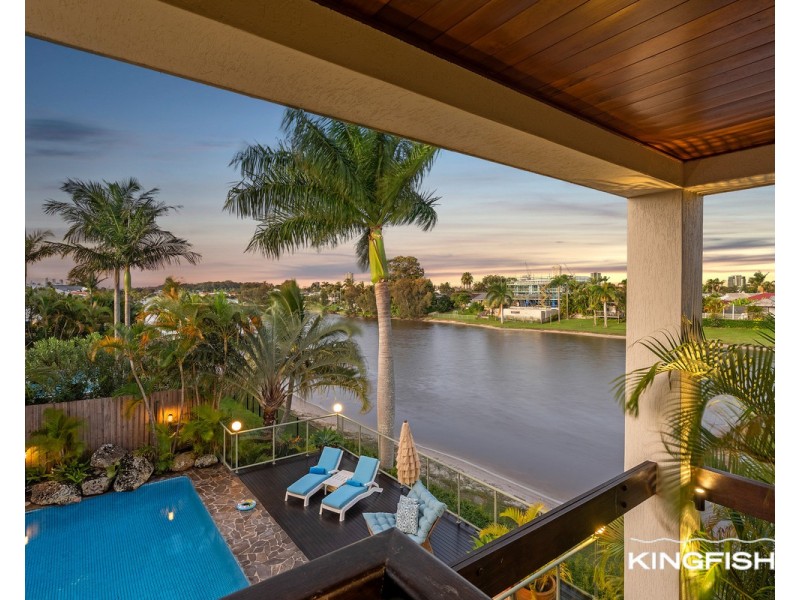 114 Dunlin Drive, Burleigh Waters QLD 4220