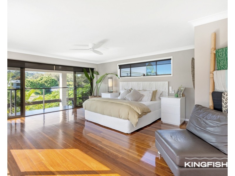 114 Dunlin Drive, Burleigh Waters QLD 4220