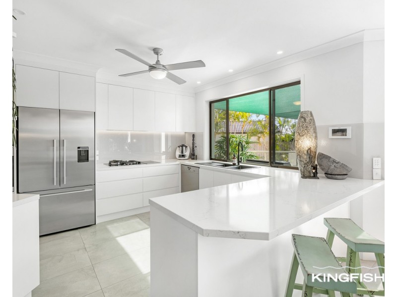 114 Dunlin Drive, Burleigh Waters QLD 4220