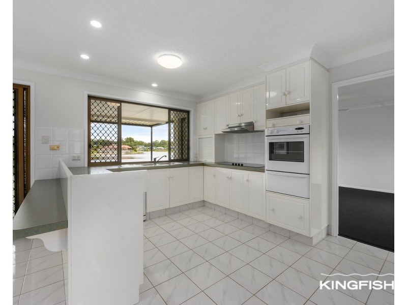60 Burleigh Street, Burleigh Waters QLD 4220