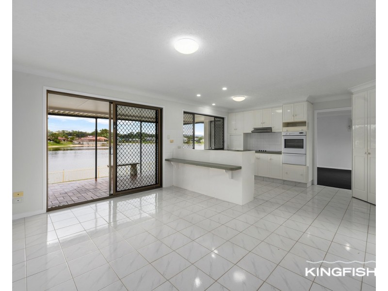 60 Burleigh Street, Burleigh Waters QLD 4220