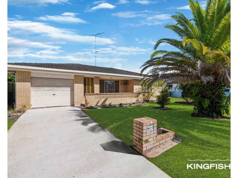 12 Dabchick Drive, Burleigh Waters QLD 4220