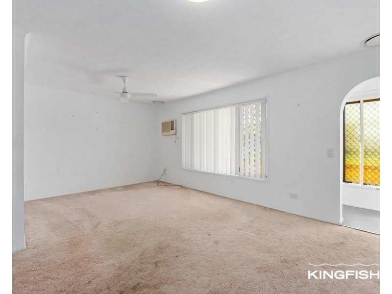 12 Dabchick Drive, Burleigh Waters QLD 4220