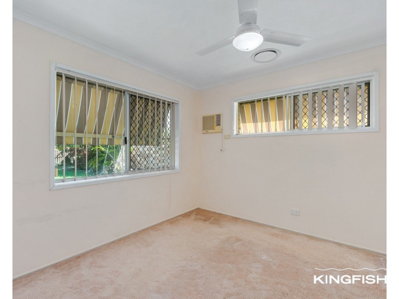 12 Dabchick Drive, Burleigh Waters QLD 4220
