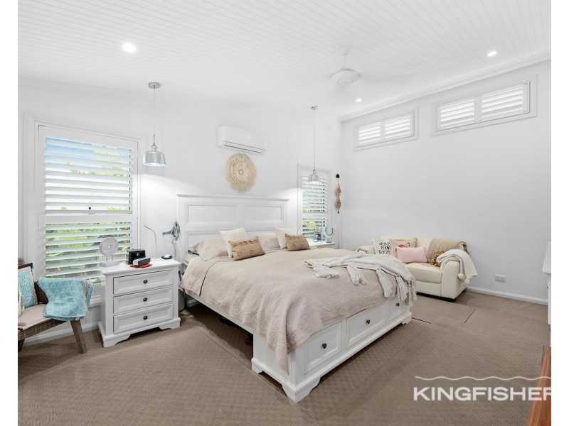 22 Djerral Avenue, Burleigh Heads QLD 4220