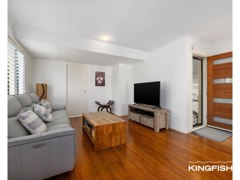 2/31 Mountain View Avenue, Miami QLD 4220