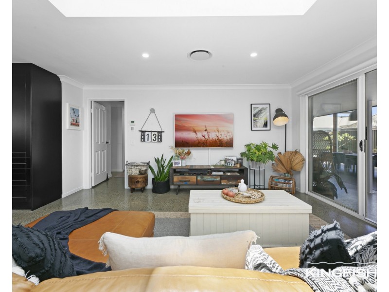 19 Tern Drive, Burleigh Waters QLD 4220