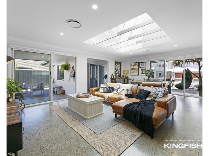 19 Tern Drive, Burleigh Waters QLD 4220