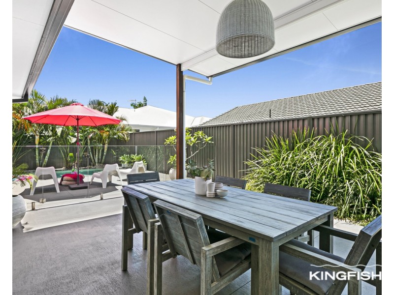 19 Tern Drive, Burleigh Waters QLD 4220