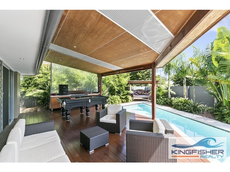 10 Egret Avenue, Burleigh Waters QLD 4220