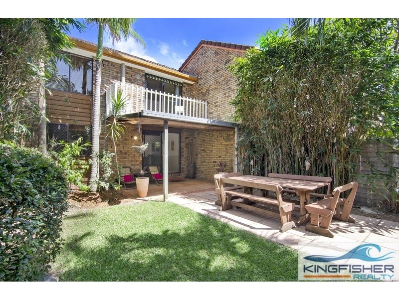 5/3 Cotinga Crescent, Burleigh Waters QLD 4220