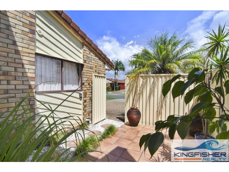 5/3 Cotinga Crescent, Burleigh Waters QLD 4220