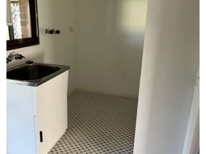 12 Dotterel Drive, Burleigh Waters QLD 4220