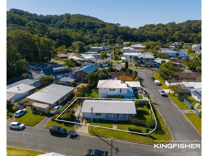 43 Elanora Drive, Burleigh Heads QLD 4220