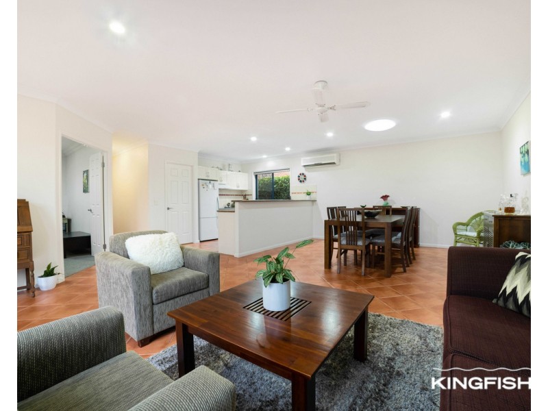 52 Tropicana Circuit, Burleigh Waters QLD 4220