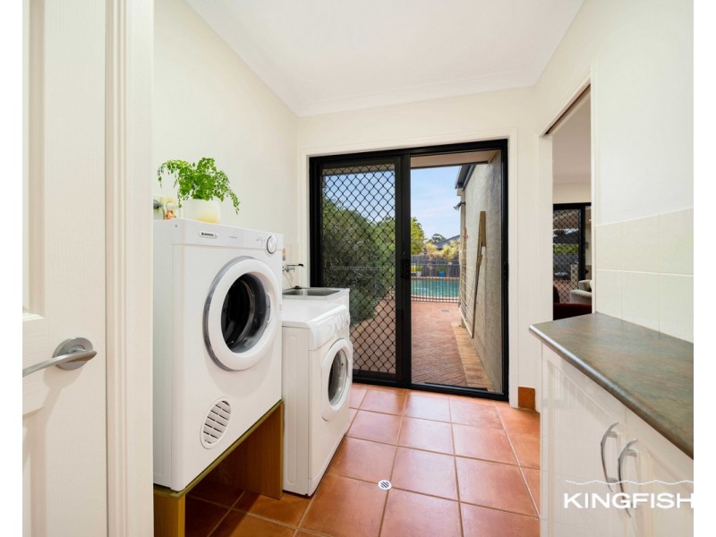 52 Tropicana Circuit, Burleigh Waters QLD 4220