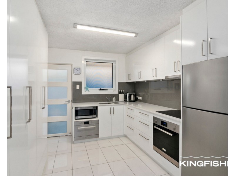 14/8 – 12 Marine Parade, Miami QLD 4220