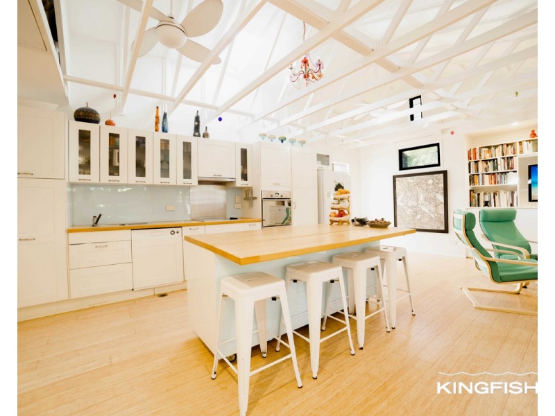 112 West Burleigh Road, Burleigh Heads QLD 4220