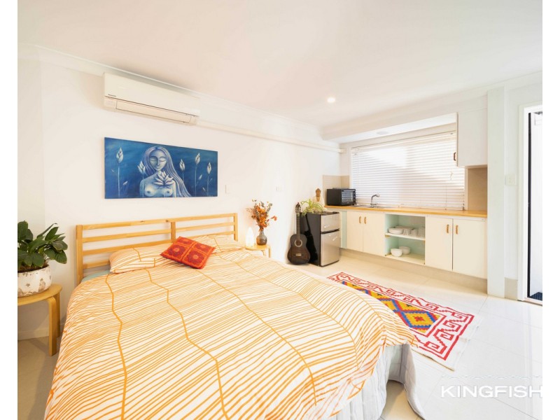 112 West Burleigh Road, Burleigh Heads QLD 4220