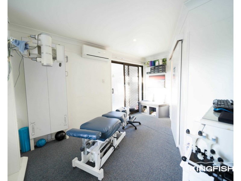 112 West Burleigh Road, Burleigh Heads QLD 4220