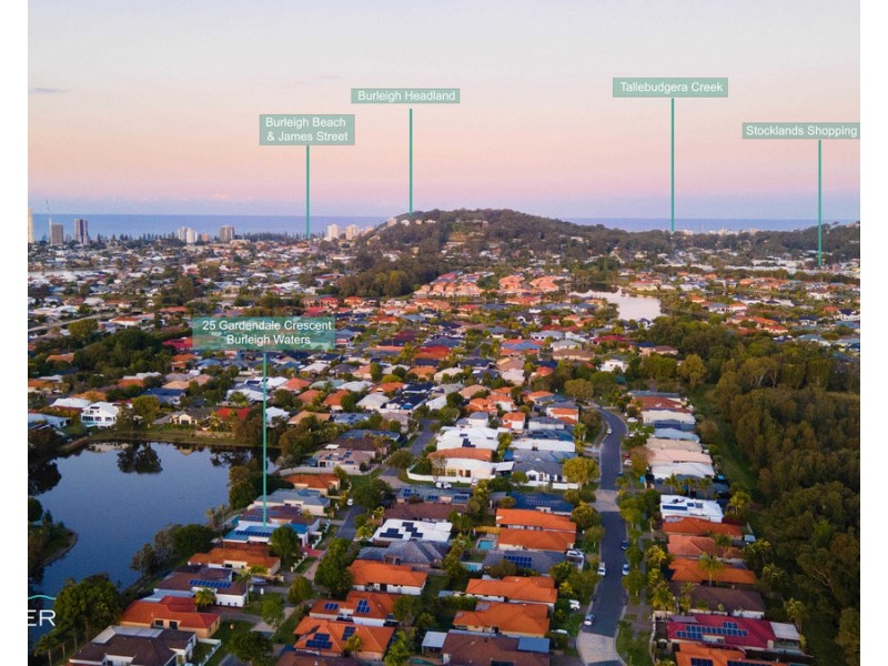 25 Gardendale Crescent, Burleigh Waters QLD 4220