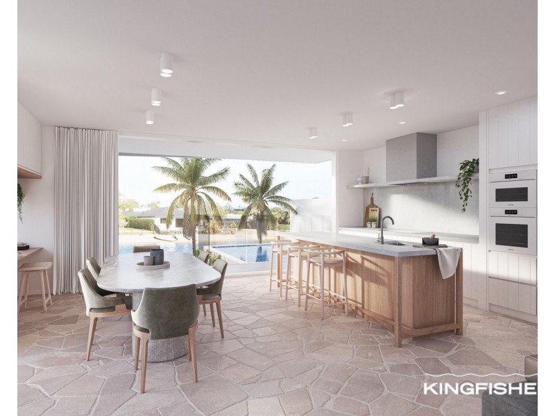 8A Marlin Court, Palm Beach QLD 4221