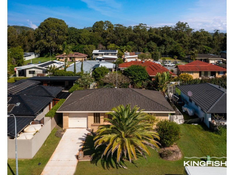 12 Dabchick Drive, Burleigh Waters QLD 4220