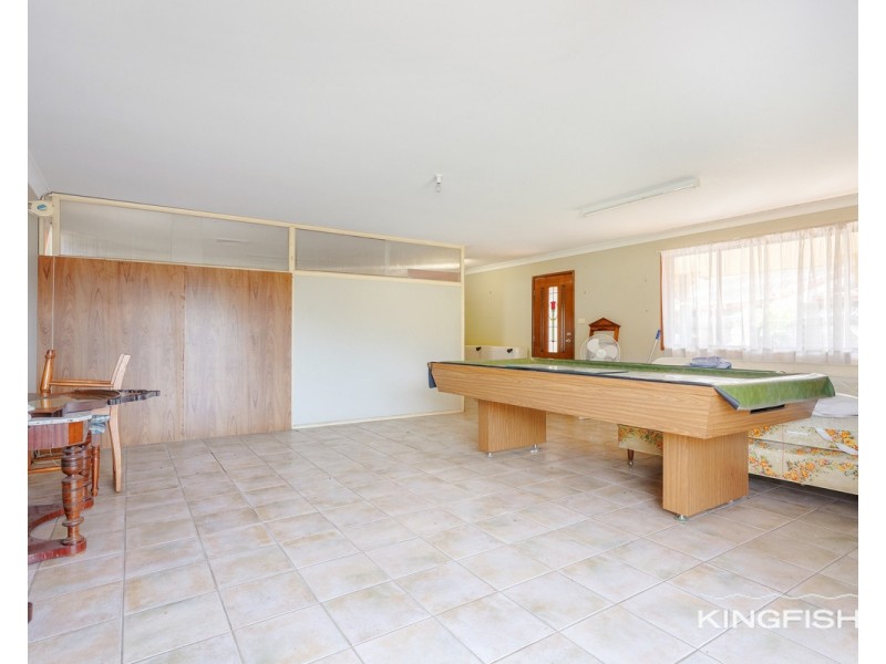 39 Kingfisher Crescent, Burleigh Waters QLD 4220