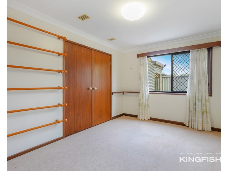 39 Kingfisher Crescent, Burleigh Waters QLD 4220