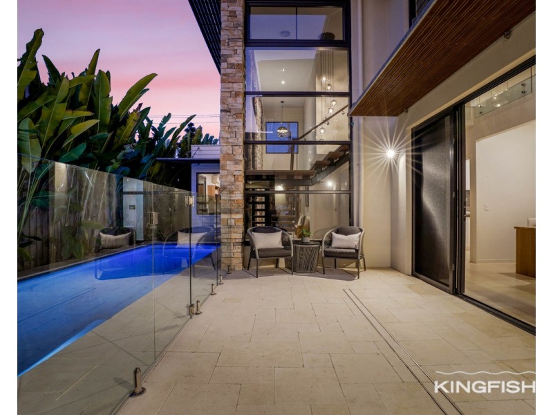 12 Lemana Lane, Burleigh Heads QLD 4220