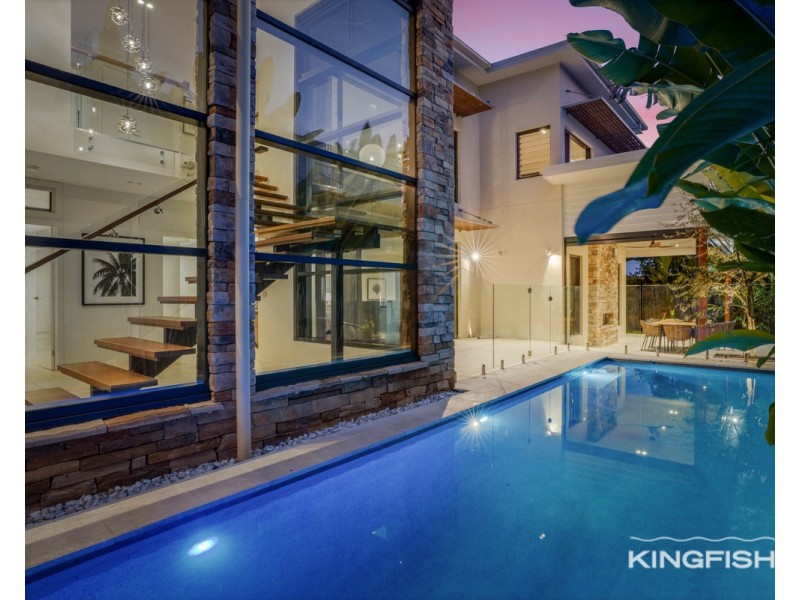 12 Lemana Lane, Burleigh Heads QLD 4220