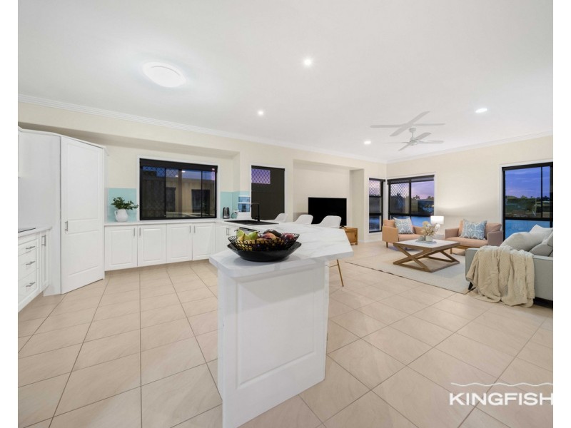12 Palmyra Court, Burleigh Waters QLD 4220