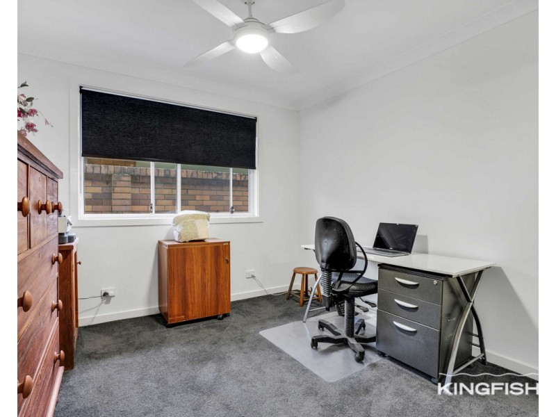 28 Kingfisher Crescent, Burleigh Waters QLD 4220
