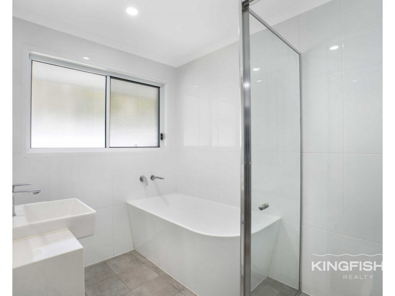 18 Matthew Close, Burleigh Heads QLD 4220