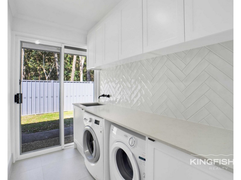 18 Matthew Close, Burleigh Heads QLD 4220