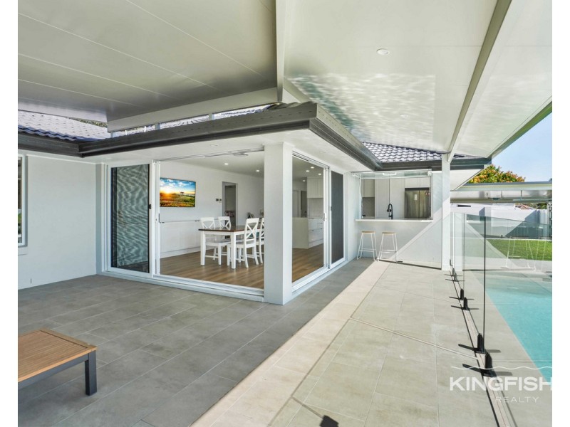 18 Matthew Close, Burleigh Heads QLD 4220