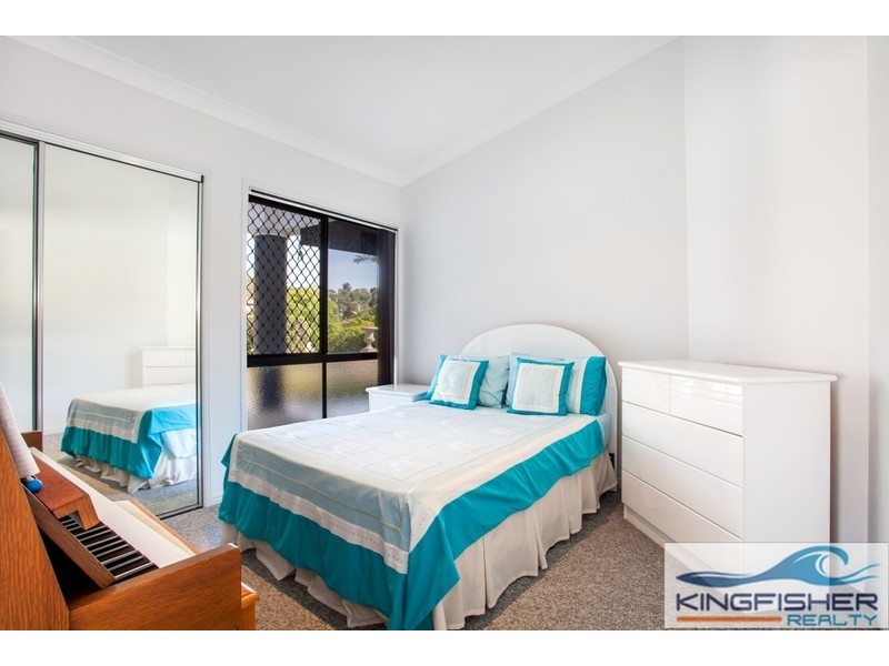 29 Sea Eagle Drive, Burleigh Waters QLD 4220