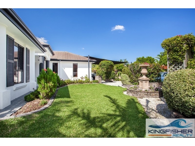 29 Sea Eagle Drive, Burleigh Waters QLD 4220