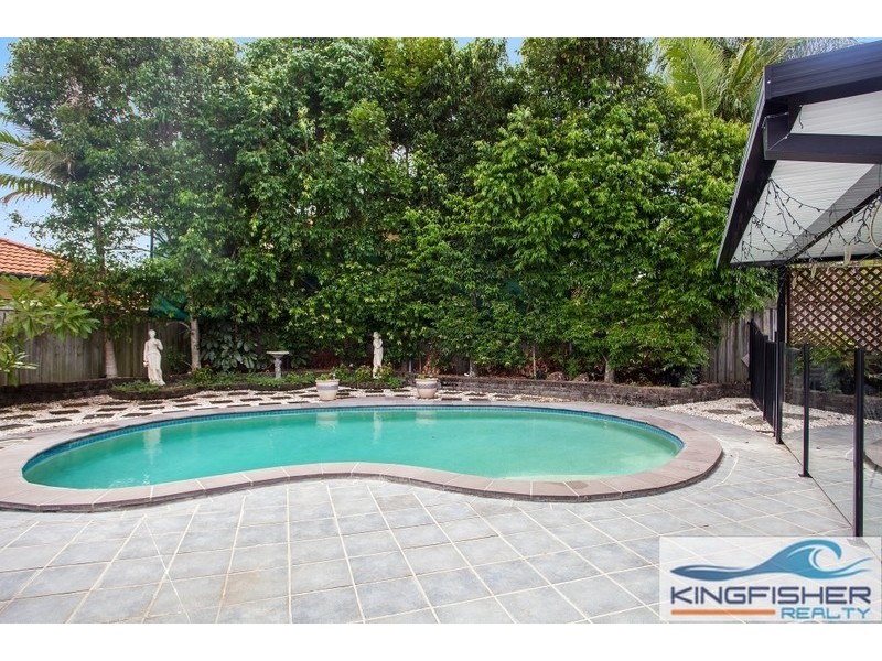 29 Sea Eagle Drive, Burleigh Waters QLD 4220