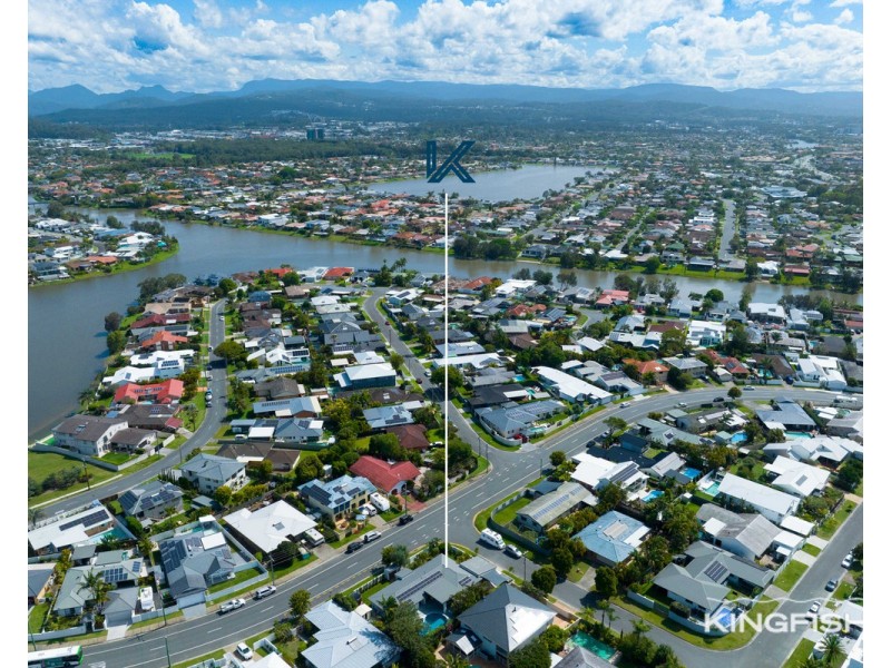 99 Burleigh Street, Burleigh Waters QLD 4220