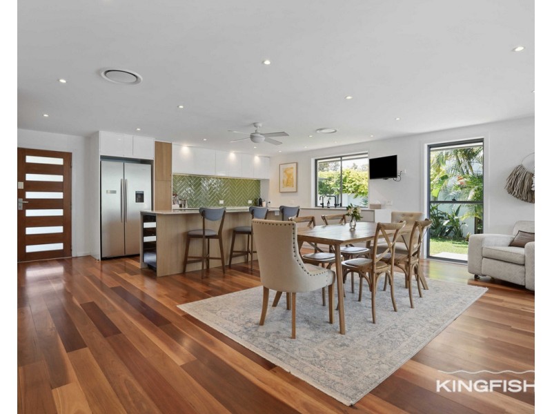 99 Burleigh Street, Burleigh Waters QLD 4220