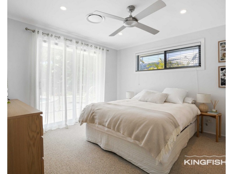 99 Burleigh Street, Burleigh Waters QLD 4220